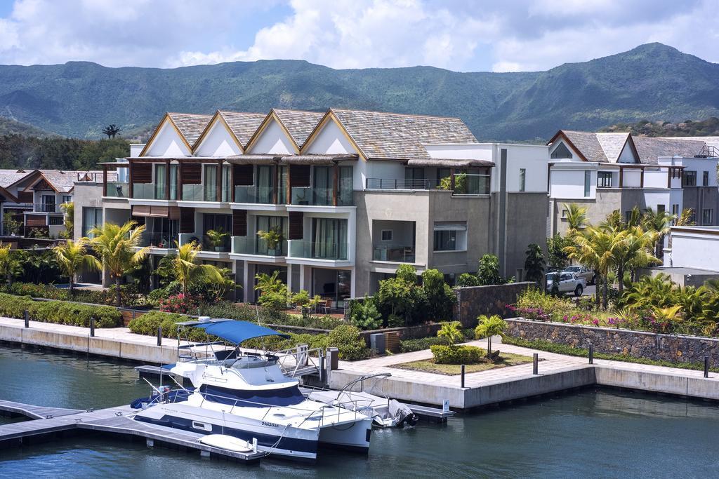 West Island By Horizon Holidays Rivière Noire Exterior foto